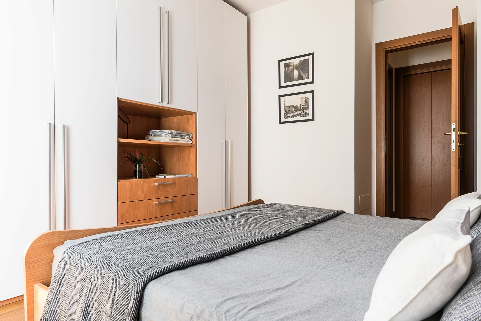 Homeathotel - Naviglio Pavese ミラノ エクステリア 写真