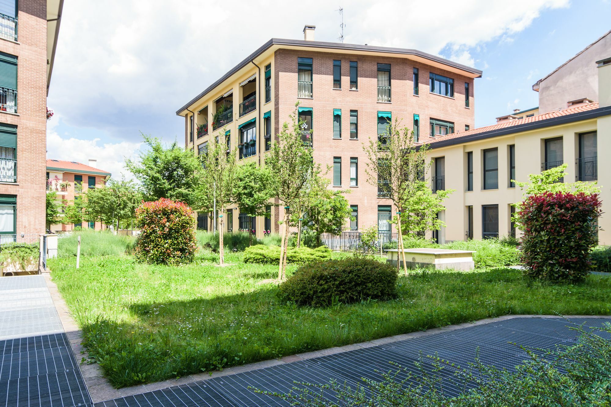 Homeathotel - Naviglio Pavese ミラノ エクステリア 写真